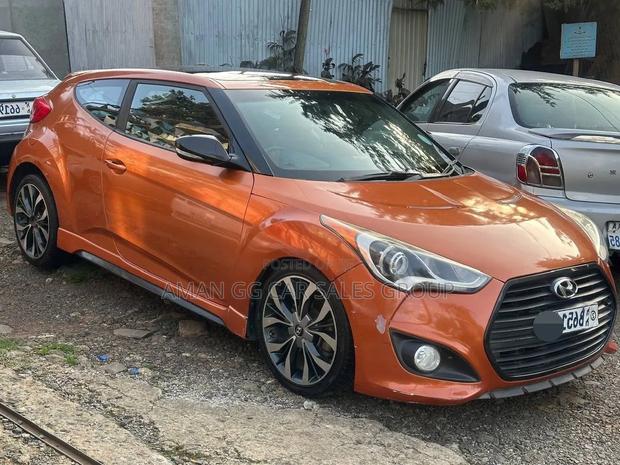 Hyundai Veloster 2014 Brown