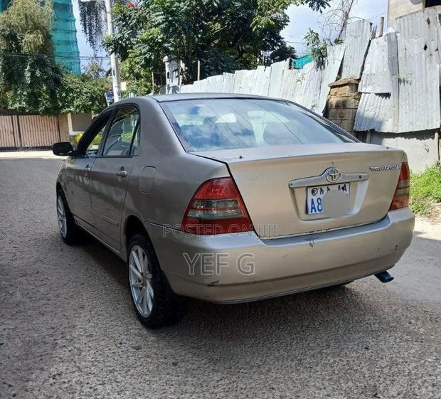 Toyota Corolla 2003