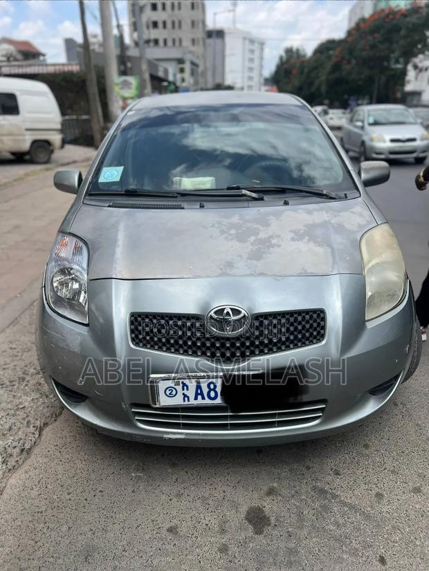 Toyota Yaris 2007 Silver