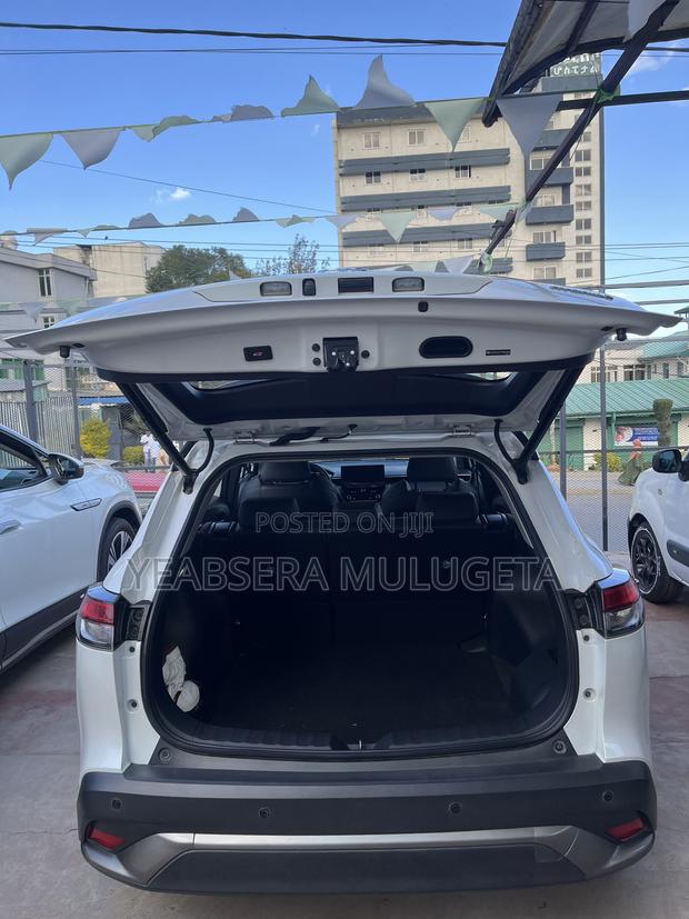 Toyota Corolla 2024 White
