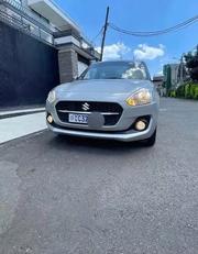 Suzuki Swift 2022 Silver for sale