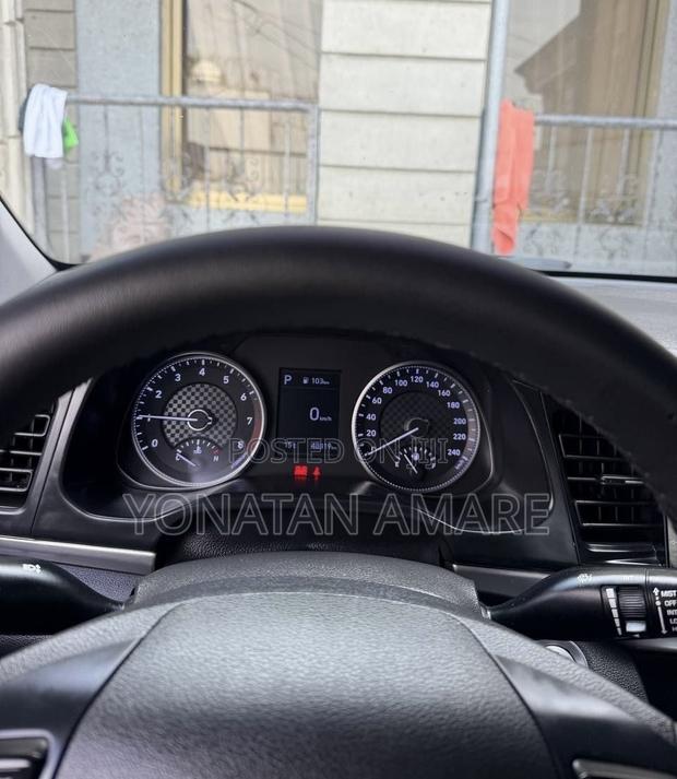 Hyundai Avante 2020 White