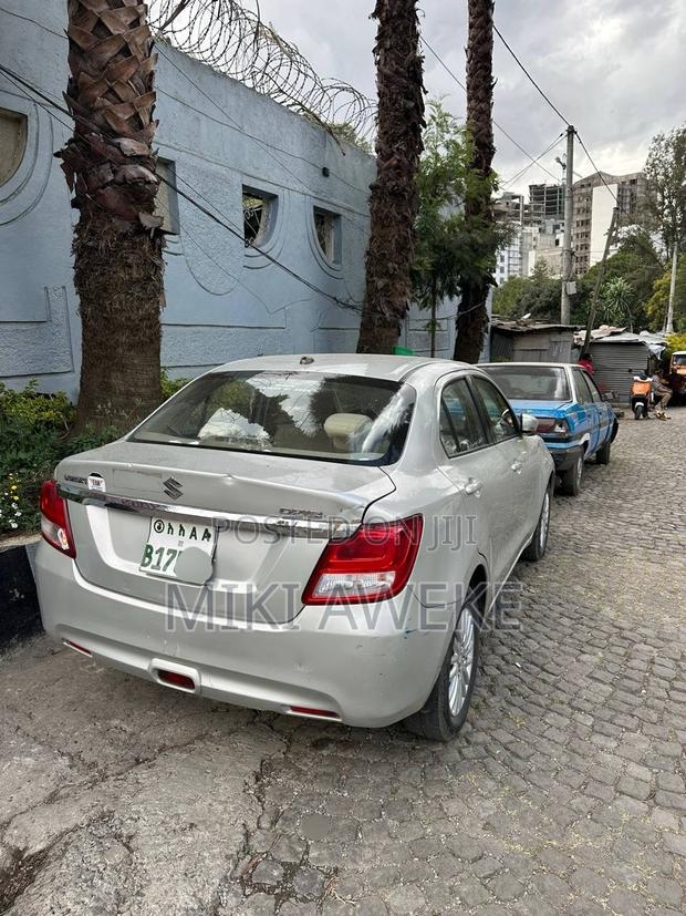 Suzuki Dzire 2020 Silver