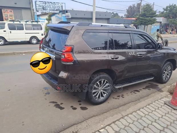Toyota Land Cruiser Prado 2019 Brown