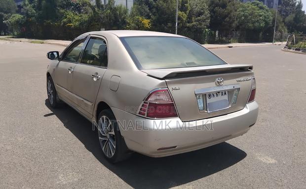Toyota Corolla 1.4 VVT-i 2007 Gold