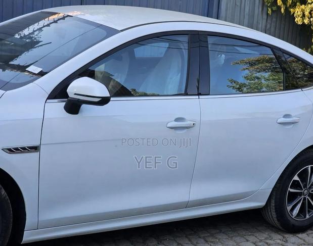 BYD Qin Plus DM-i 2025 White