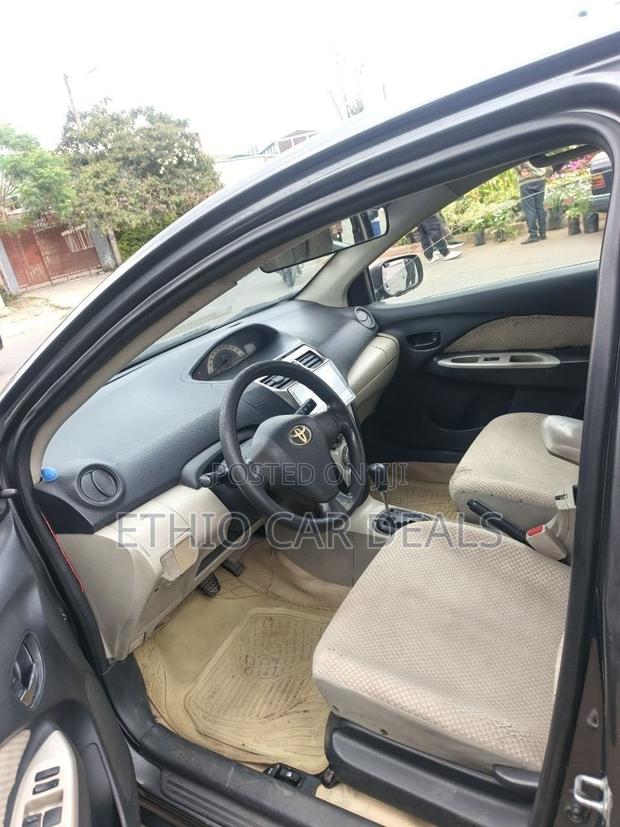 Toyota Yaris 2008 Black