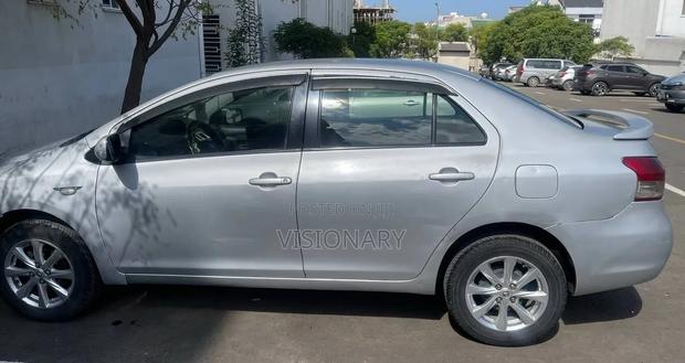 Toyota Yaris 2008 Silver