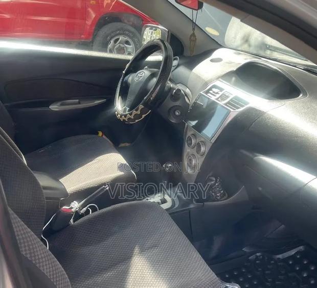 Toyota Yaris 2008 Silver