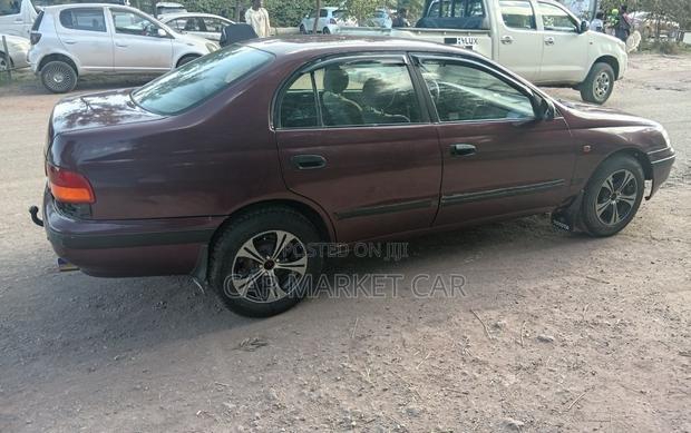 Toyota Carina E 1.6 Sedan 1994 Burgundy