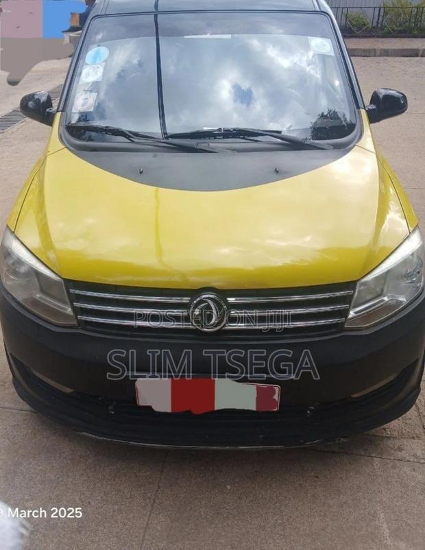 DFSK Glory ix5 2019 Yellow