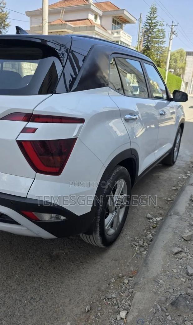 Hyundai Creta 2022 White