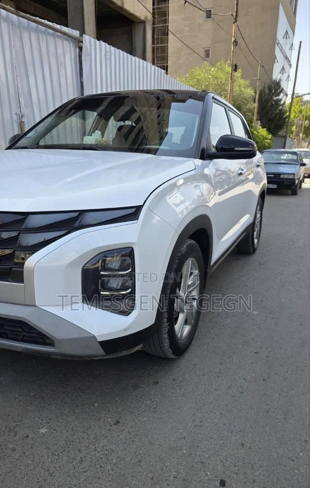 Hyundai Creta 2022 White
