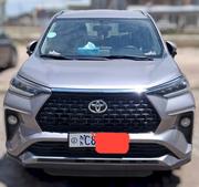 Toyota Veloz 1.5 CVT FWD 2023 Gray for sale