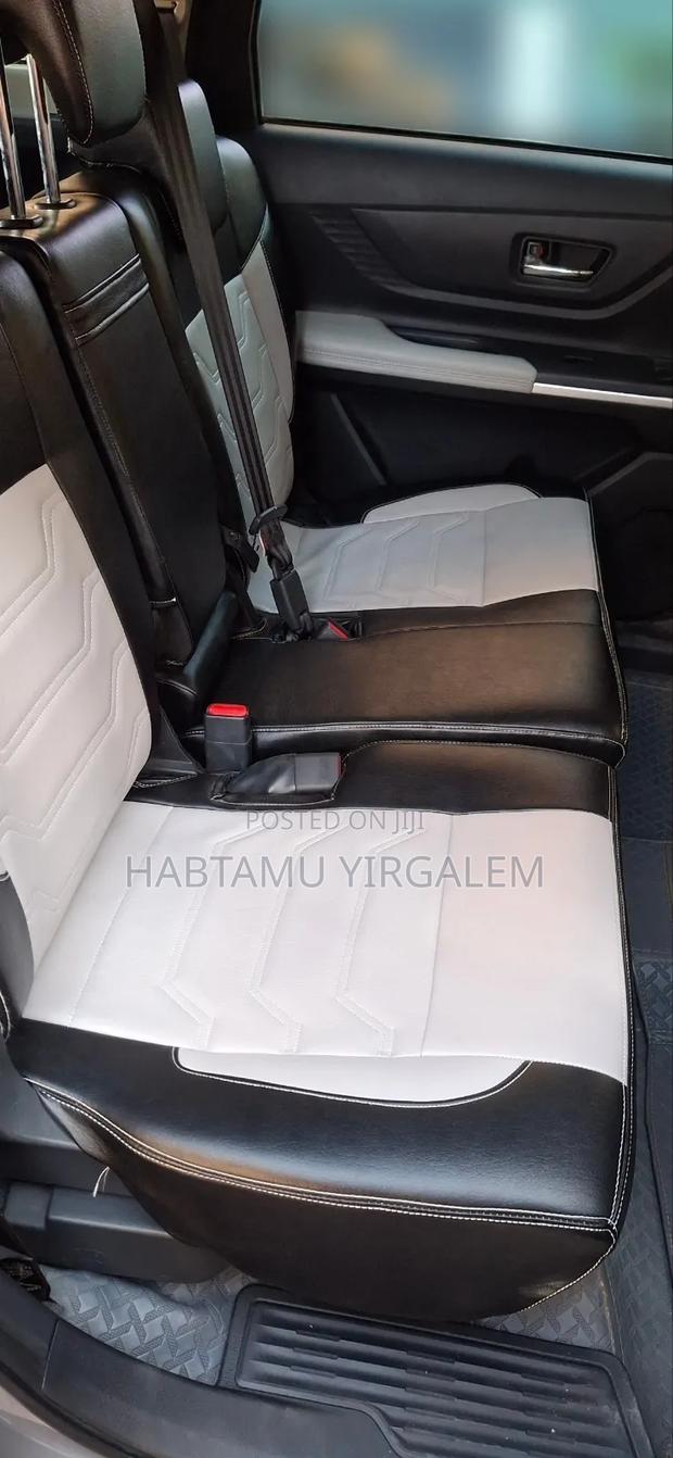 Toyota Veloz 1.5 CVT FWD 2023