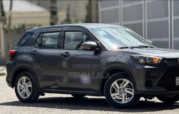 Toyota Raize 2022 Black