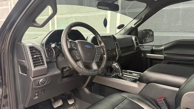 Ford F-150 2020 Black