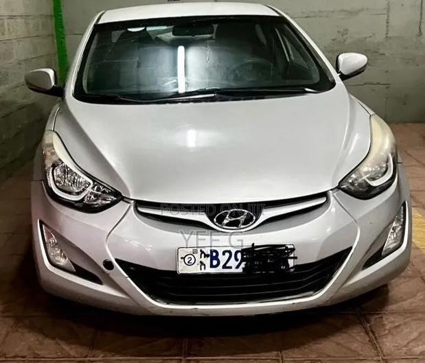 Hyundai Elantra 2015