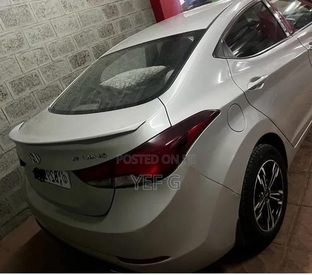 Hyundai Elantra 2015