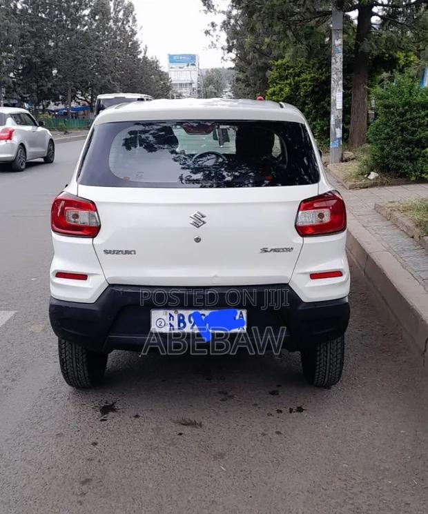 Suzuki S-Presso 2021 White