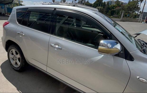 Toyota RAV4 2006 Silver