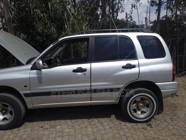 Suzuki Grand 1998 Silver