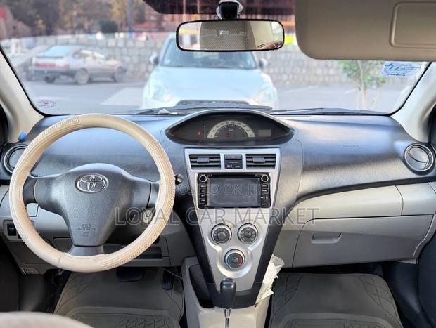 Toyota Yaris 2008 Green
