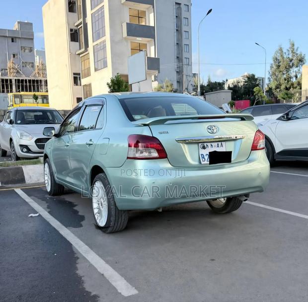 Toyota Yaris 2008 Green