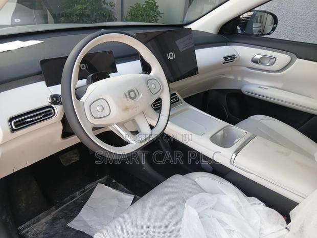 New Changan Nevo Q07 2026 Silver