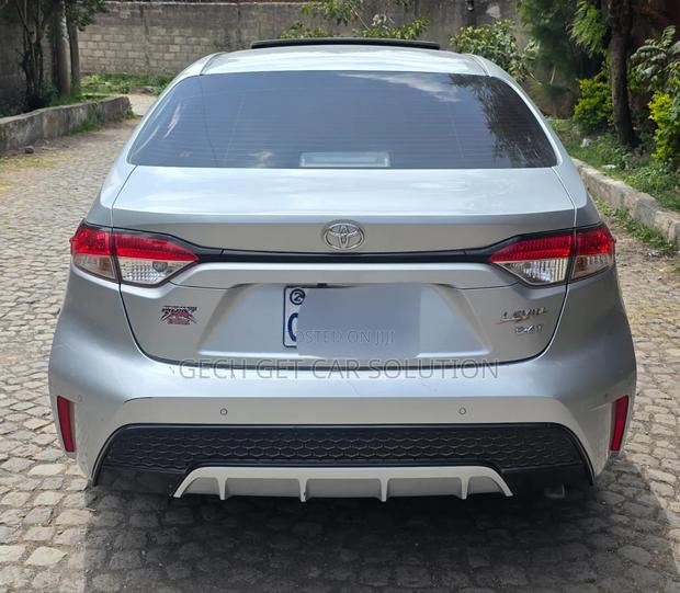 Toyota Levin 2023 Silver