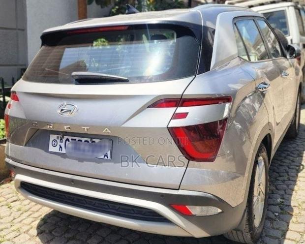 Hyundai Creta 2023 Silver