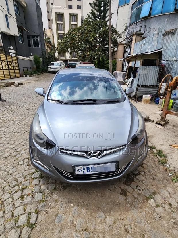 Hyundai Avante 2014 Gray