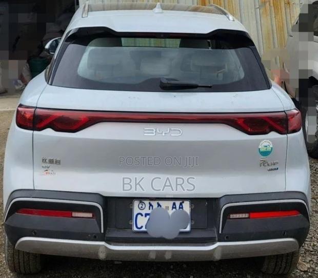 BYD Song Plus 2025 Silver