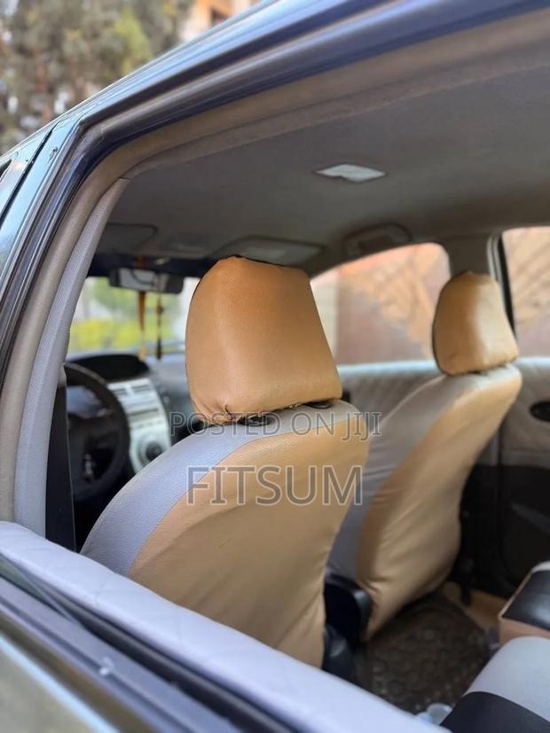 Toyota Yaris 2008 Silver