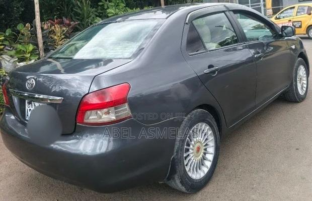 Toyota Yaris 2007 Black