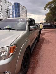 Toyota Hilux 2.5 D-4D SRX 2006 Silver for sale