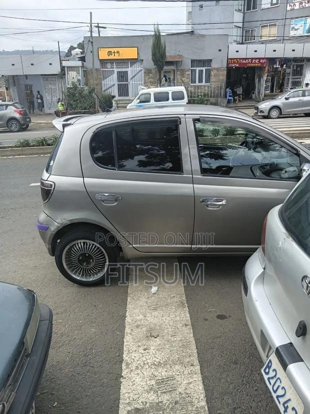 Toyota Yaris 2008 Silver