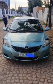 Toyota Yaris 2012 Green for sale