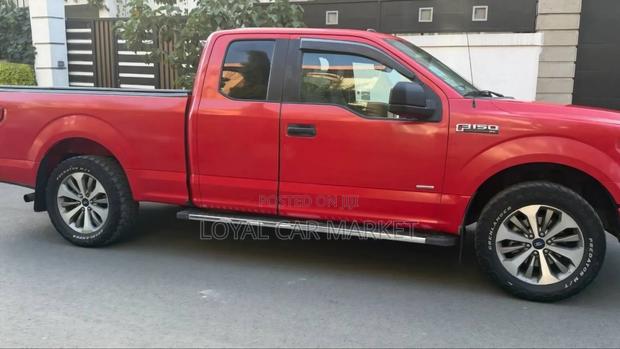 Ford F-150 2017 Red