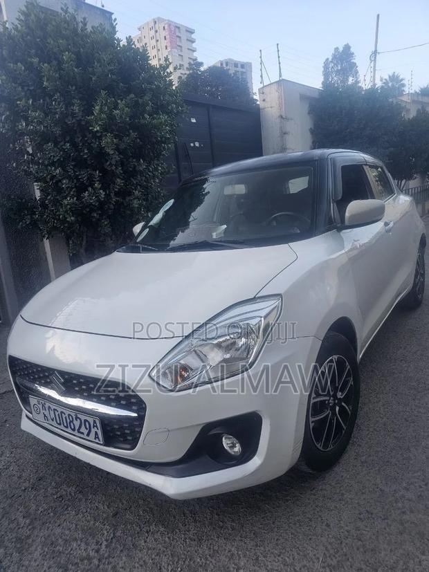 Suzuki Swift 2021 White