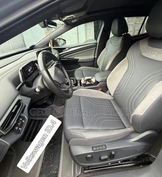 Volkswagen ID.4 2022 White