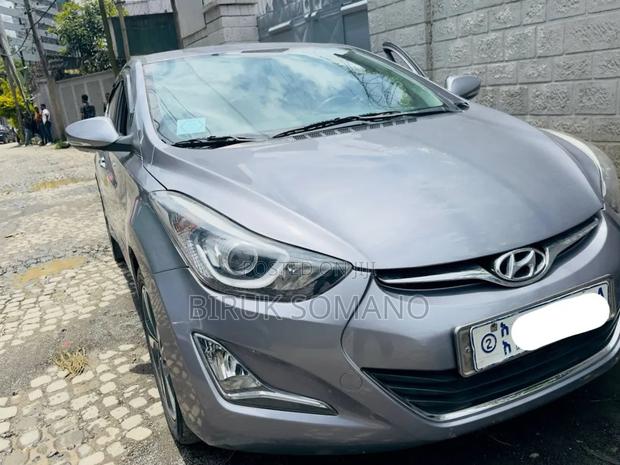 Hyundai Avante 2014 Silver
