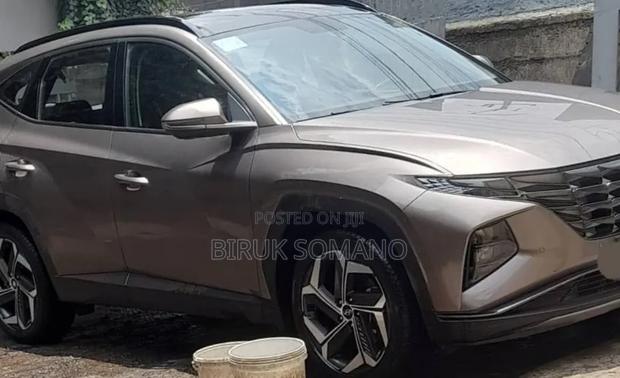 Hyundai Tucson Hybrid 2023