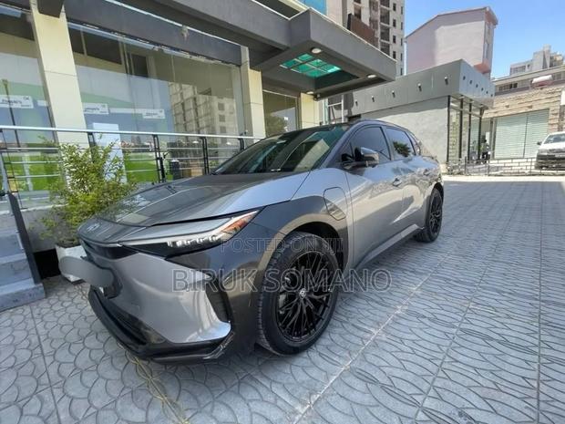 Toyota bZ4X 2022 Gray