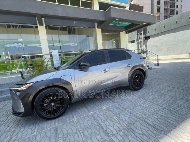 Toyota bZ4X 2022 Gray