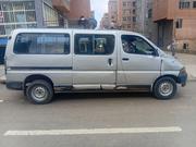 Toyota Grand HiAce 2001 Gray for sale