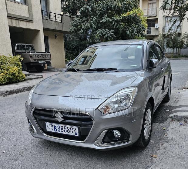 Suzuki Dzire 2021 Silver
