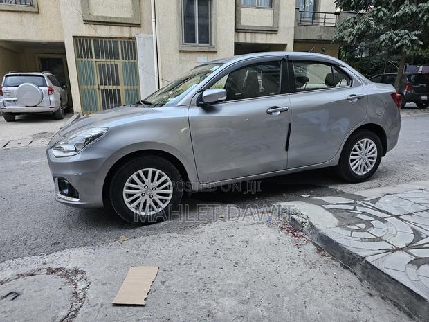 Suzuki Dzire 2021 Silver