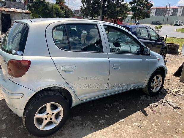 Toyota Yaris 2004 Blue
