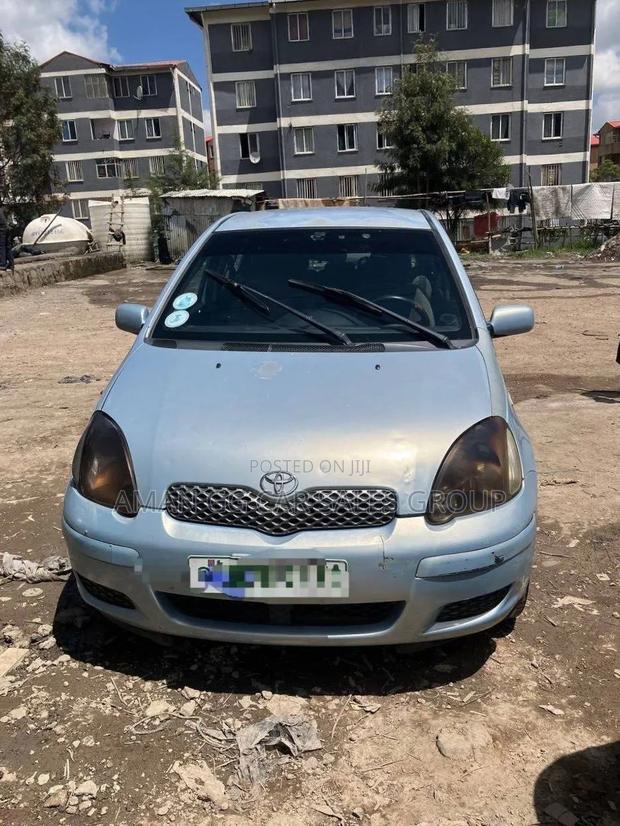 Toyota Yaris 2004 Blue
